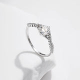 Bague Couronne en Moissanite