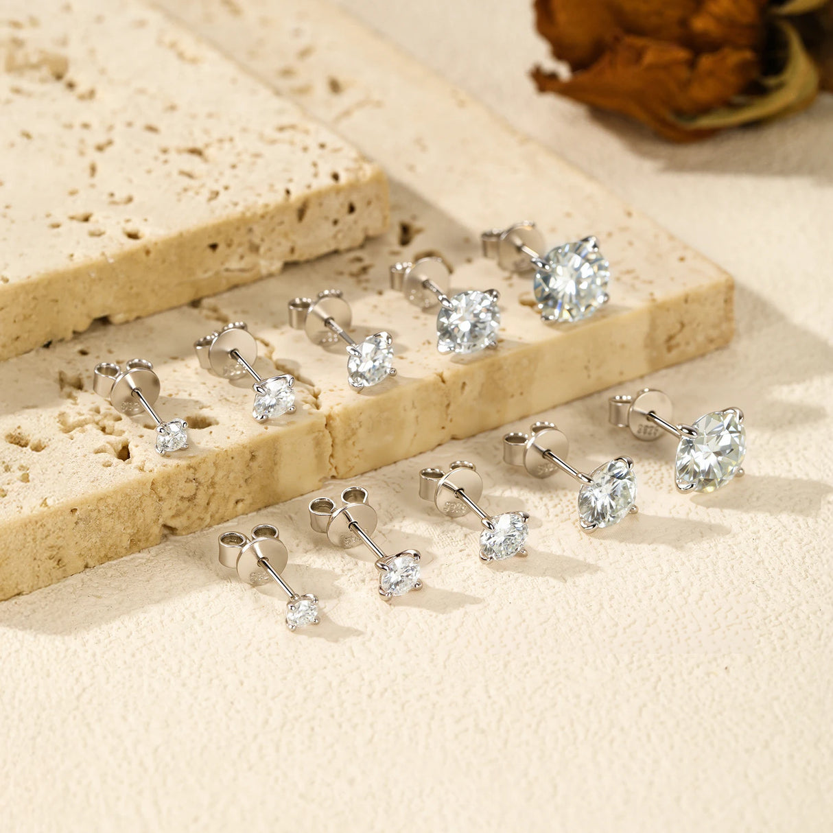 Boucles d’Oreilles en Moissanite – Argent 925 Élégance Luxe