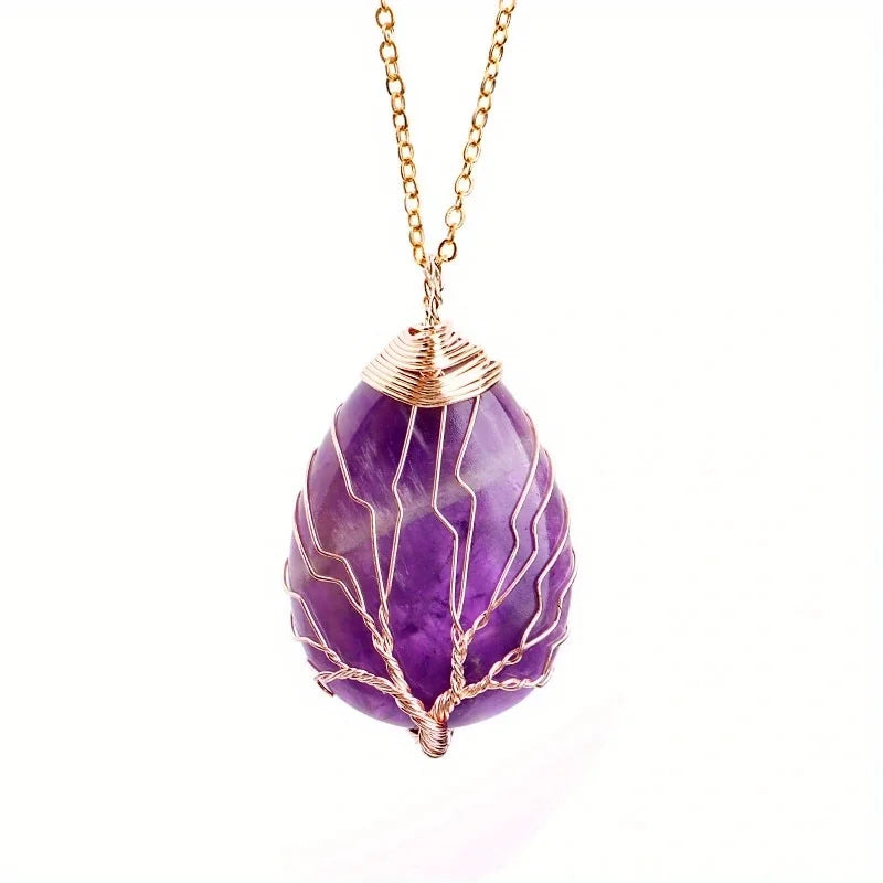 Collier Arbre de Vie en Pierres Naturelles – Pendentif amethyste sur fond blanc