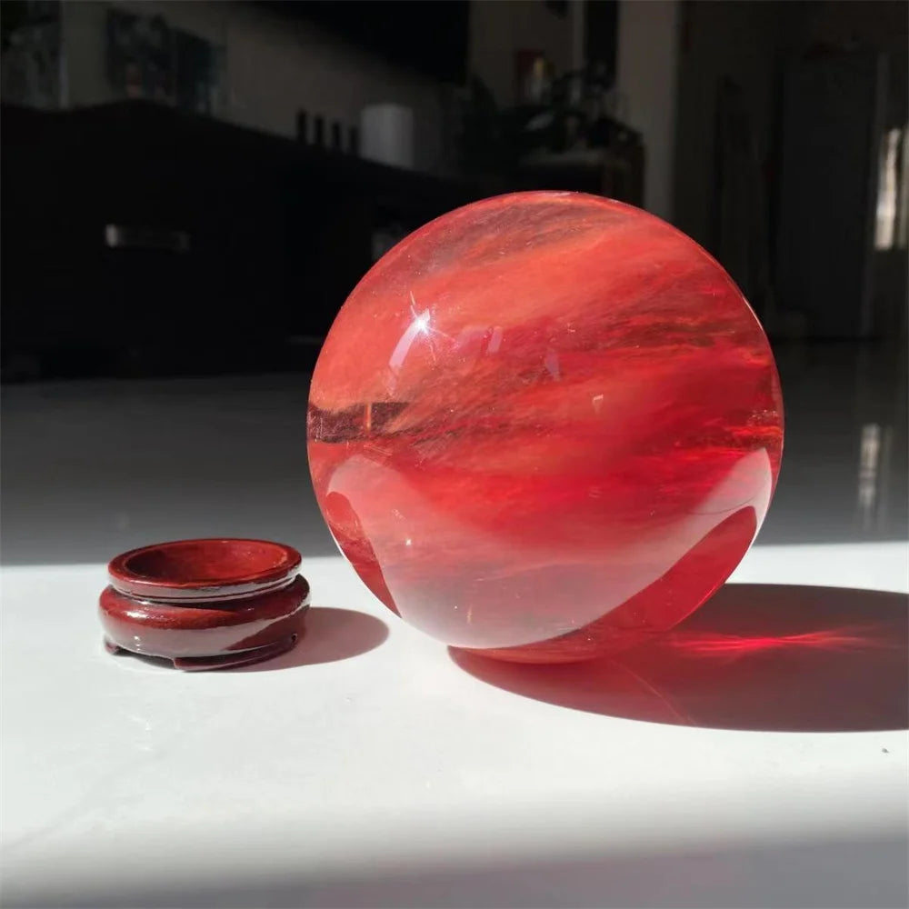 Sphère en Quartz Rouge – Boule de Cristal 